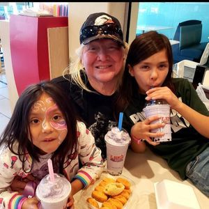 Meet your Posher, Harold